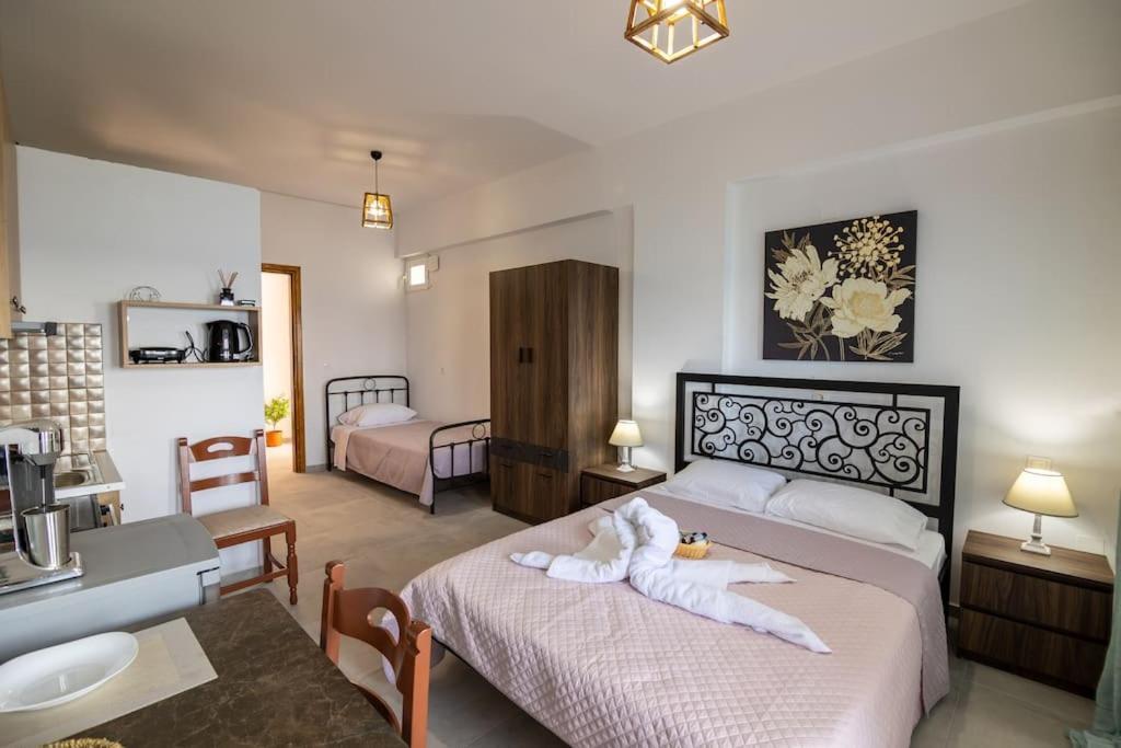 Ioannis Rooms Δωμάτια Με Θεα Στη Θαλασσα Paranimfoi Exterior photo